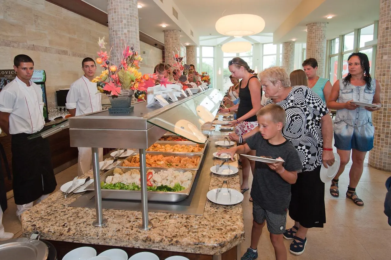 Jeravi Club Hotel Primorszko