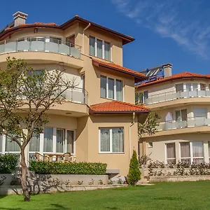 vizitați hotelul